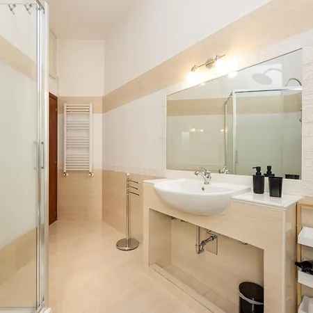 Magenta Tiburtino Apartment Rome